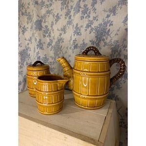 RARE VTG Wooden Barrel-Shaped Tea Set Teapot Creamer Sugar